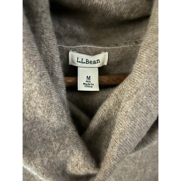 L.L.Bean 100% Cashmere Turtleneck Sweater Long Sleeve Tan Beige Neutral Size M - Picture 2 of 6